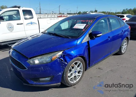 2015 Ford Focus Se z USA, uszkodzony, nr VIN 1FADP3F2XFL357044